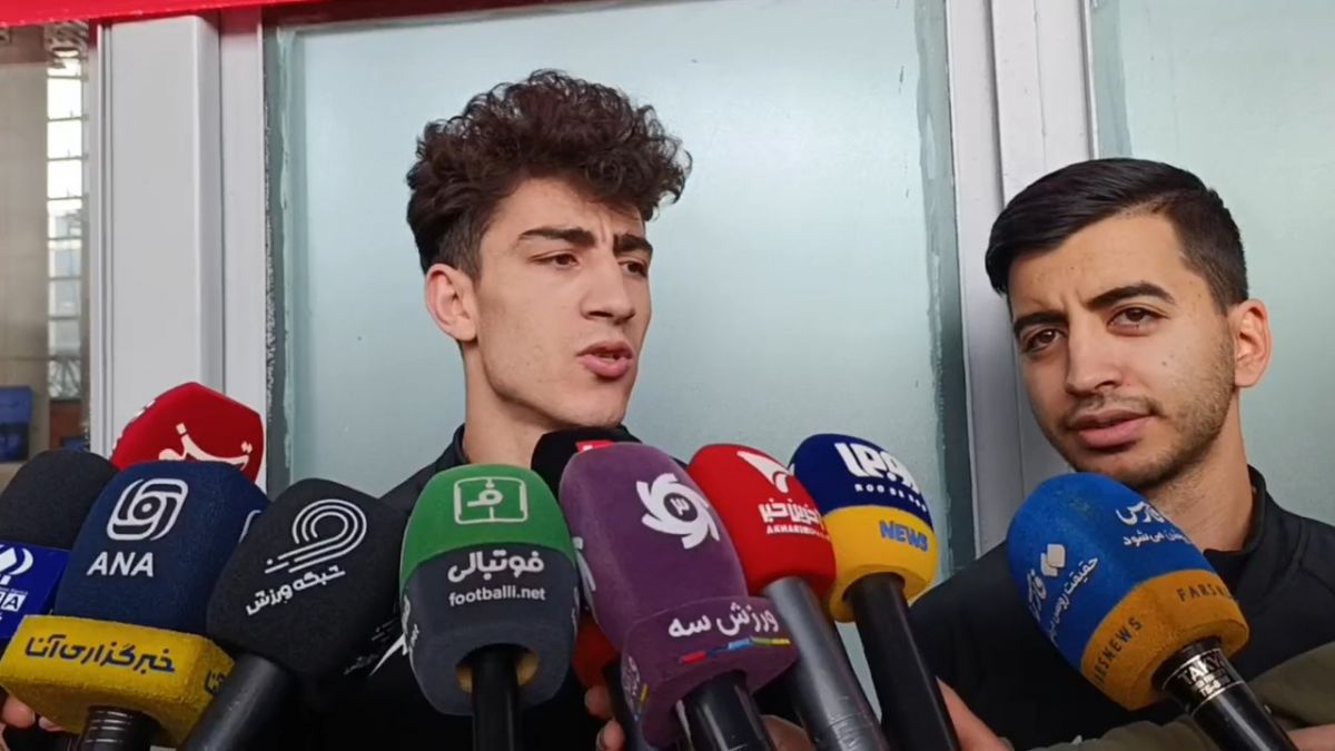 بهروز عظیمی: فینال مقابل اندونزی 17 هزار هوادار حضور داشت و فشار زیادی تحمل کردیم