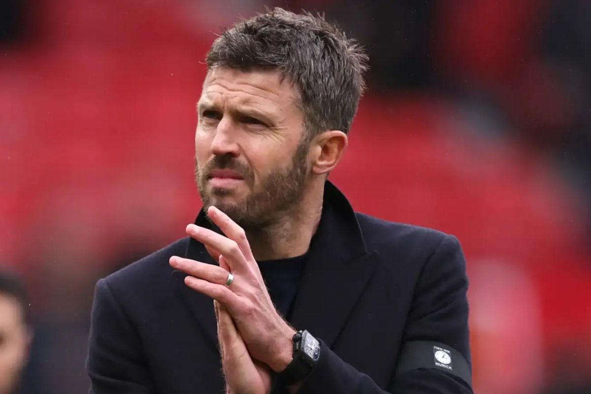 منچستریونایتد باید قرارداد مایکل کریک را تمدید کند