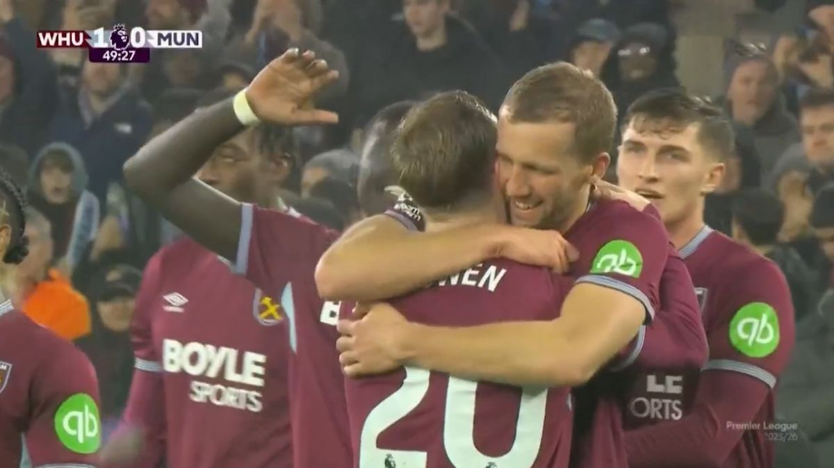 گل اول وستهم یونایتد به منچستریونایتد (توماس سوچک)