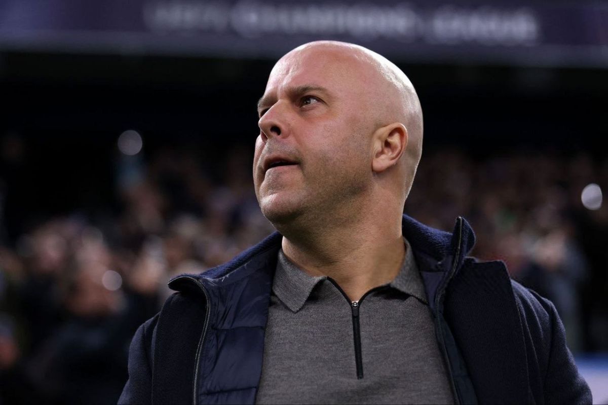 اطمینان اسلات از جایگاهش در آنفیلد؛ مقایسه با افت تیم کلوپ