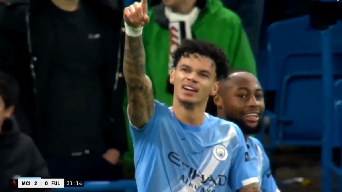 گل دوم منچستر سیتی به فولام (گل دیدنی نیکو اوریلی)