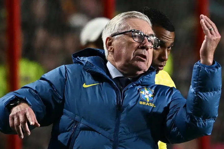 برزیل قرارداد آنچلوتی را تمدید می‌کند