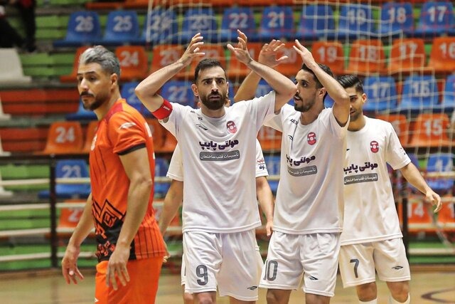 صدرنشینی گیتی پسند با شکست مس سونگون