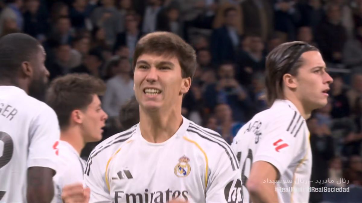 گل اول رئال مادرید به رئال سوسیداد (گونزالو گارسیا با پاس آرنولد)