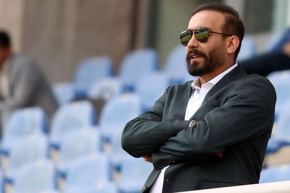 مالک خیبر: رفتن رحمتی به استقلال شایعه است/ الان دیگر پرسپولیسی نیستم