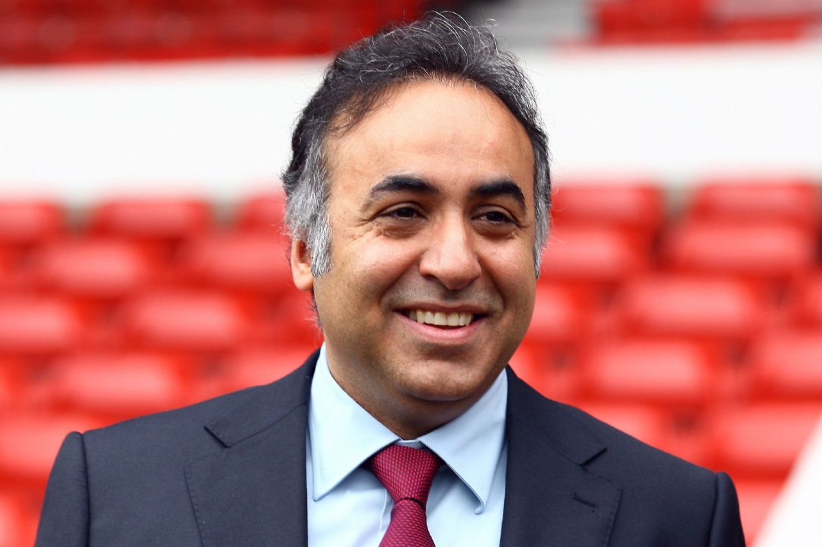 چاقو خوردن مالک سابق تیم انگلیسی در عمارت 10 میلیون پوندی‌اش