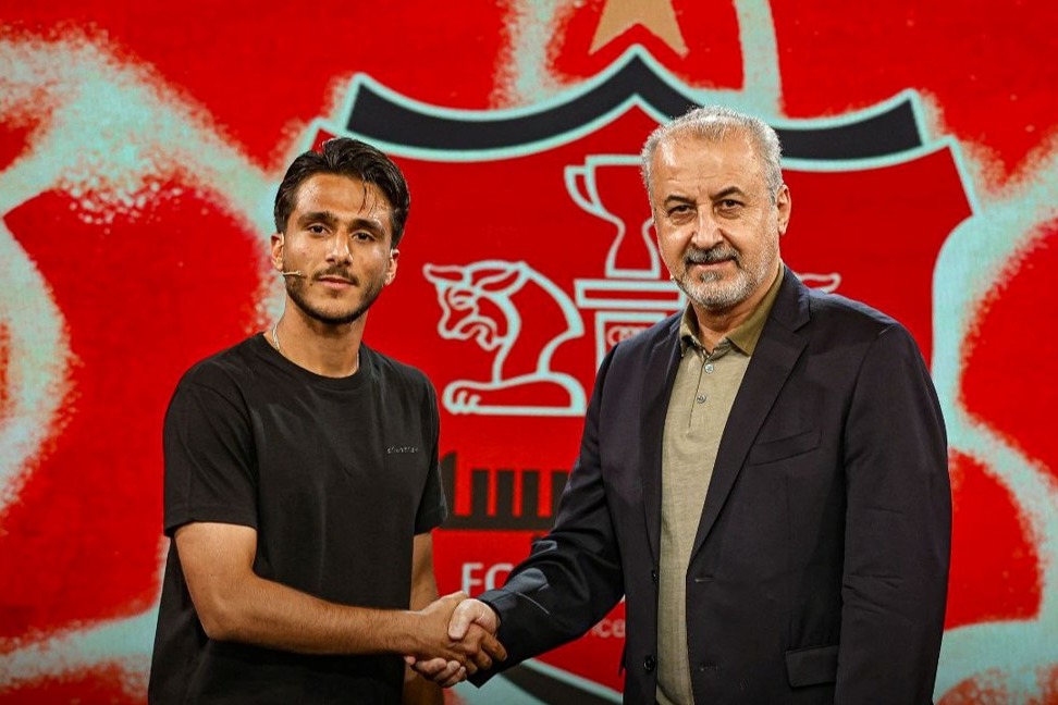 انتظار عجیب مربیان پرسپولیس از صادقی