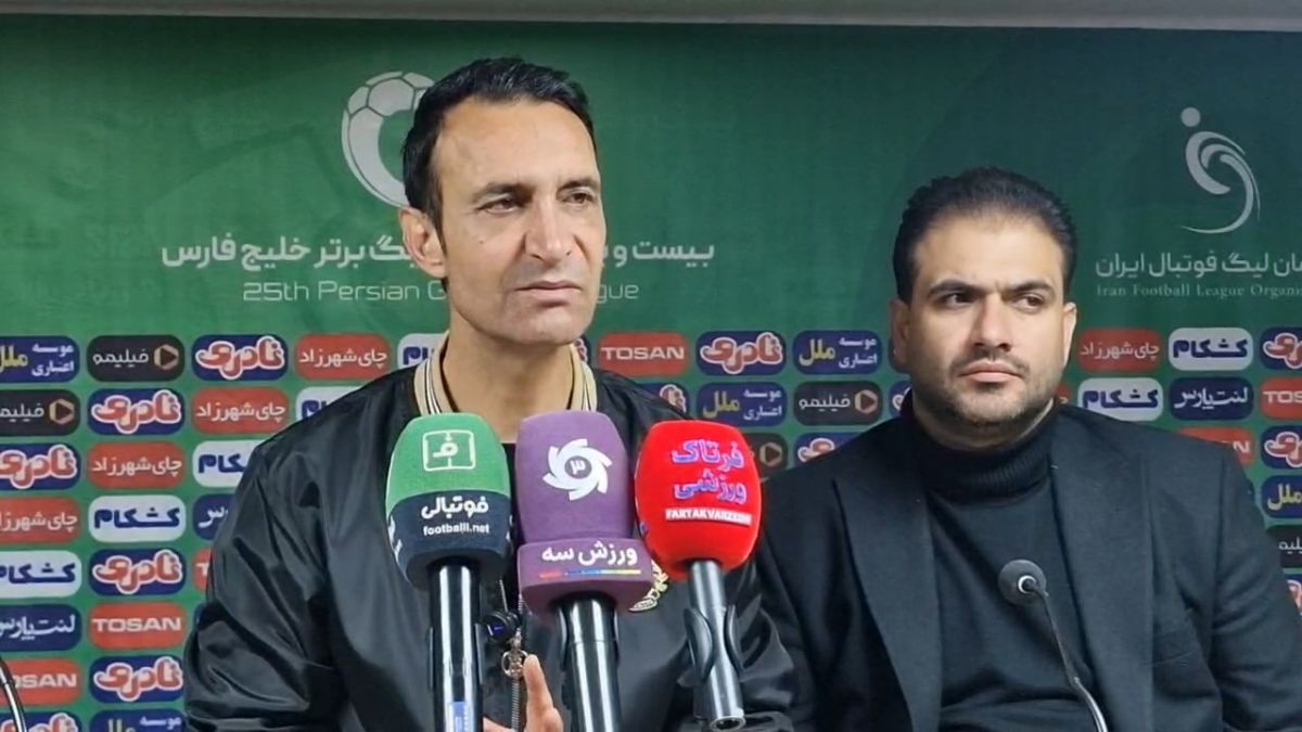 رضا عنایتی: از تلاش بازیکنان نساجی راضی نبودم