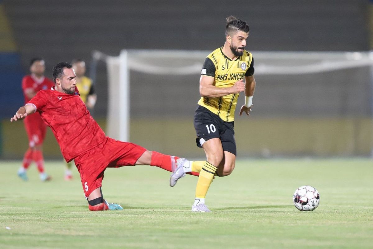 صدرنشین جدول گلزنان لیگ یک و یک «سولوگل» دیدنی (ویدئو)