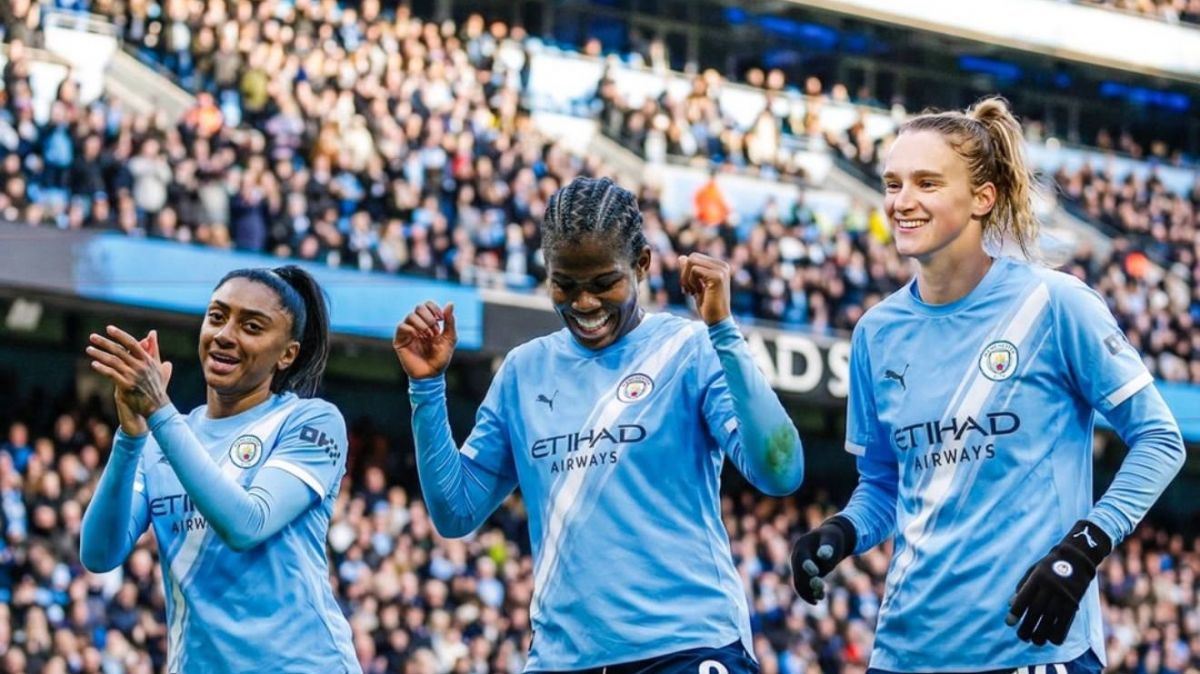 برد پرگل سیتی برای حفظ صدرنشینی