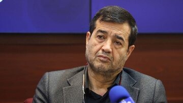 بازیهای لیگ برتر چه زمانی با تماشاگر برگزار می شود؟ وزیر ورزش پاسخ می دهد