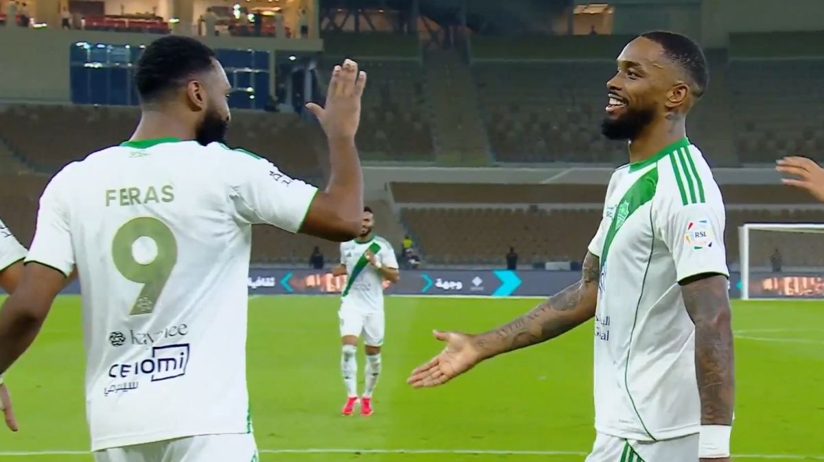 گل دوم الاهلی عربستان به النجمه (ایوان تونی)