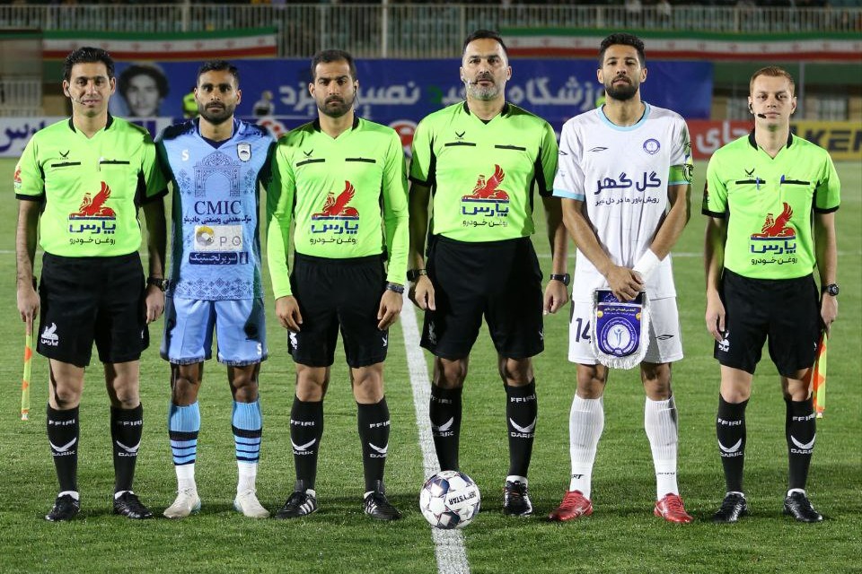 سند گل گهر برای گل آفساید چادرملو