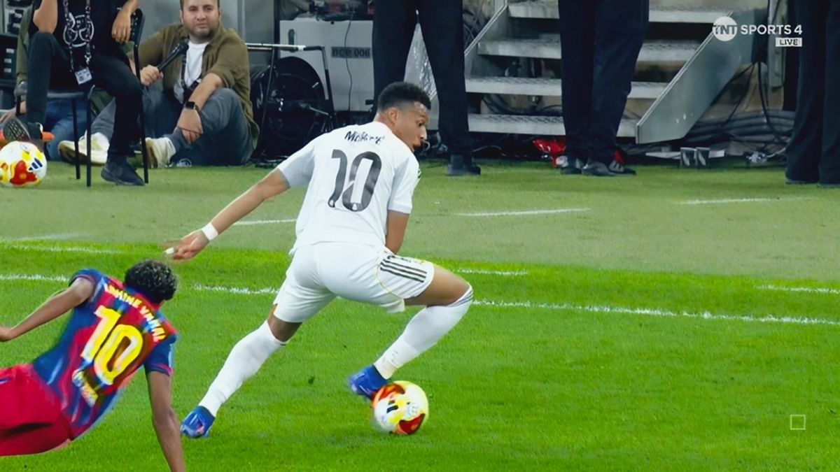 لحظات جالب از فوتبال بازی کردن کیلیان امباپه