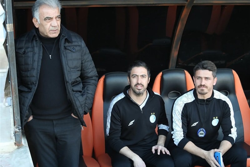 خسرو حیدری قهر کرد و به تمرین استقلال نرفت