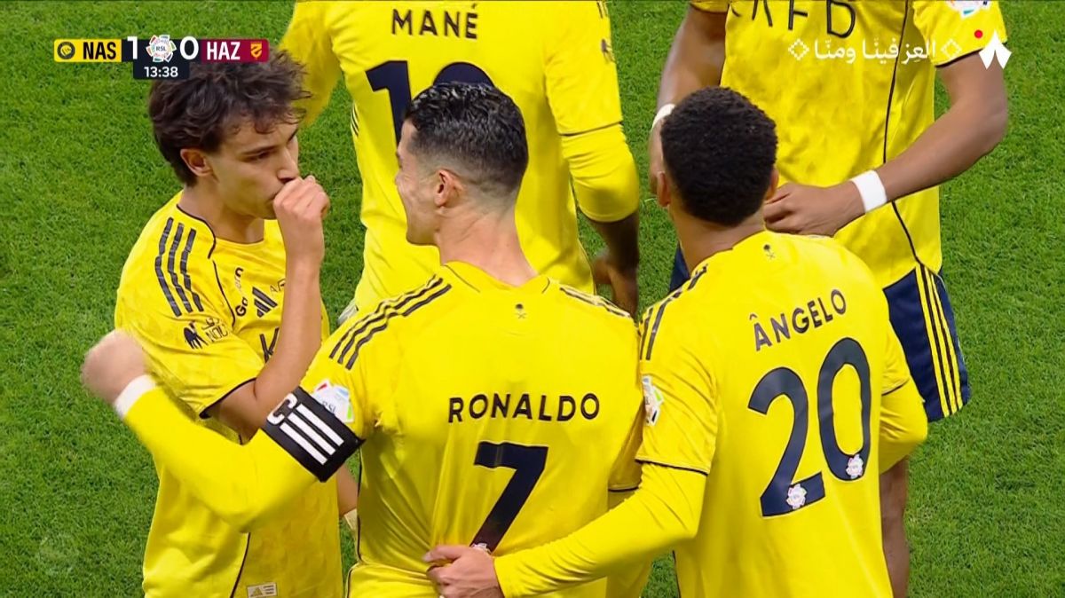 گل اول النصر به الحزم (کریستیانو رونالدو)