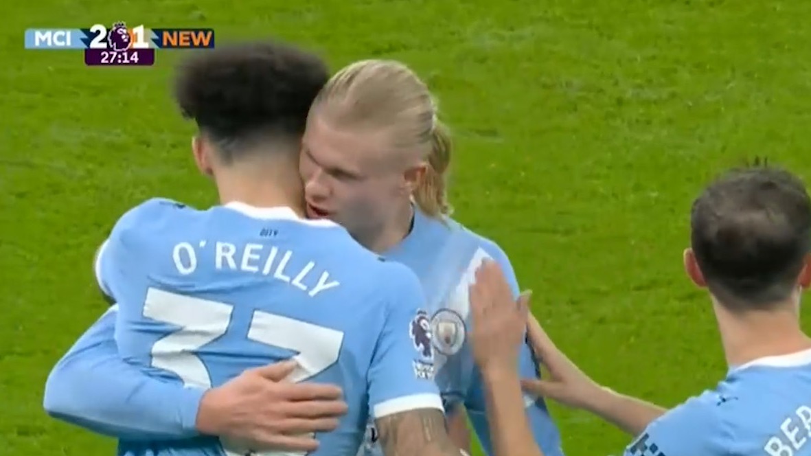 گل دوم منچستر سیتی به نیوکاسل (دبل نیکو اوریلی)