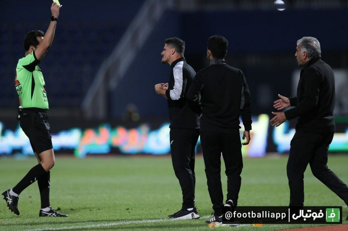 حمله سرمربی موقت استقلال به تقوی و میرزایی: کاسب خون مردم هستید