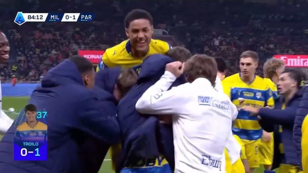 گل اول پارما به میلان (ترویلو)