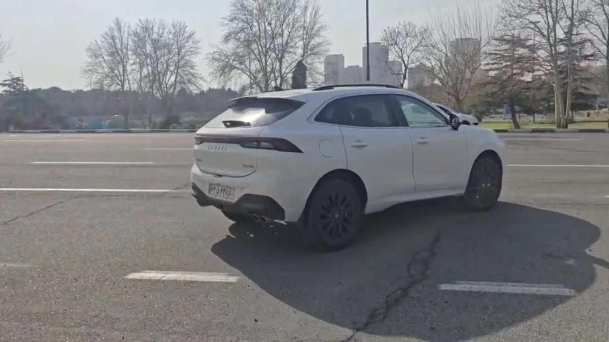 خروج بازیکنان استقلال از ورزشگاه بعد از تمرین امروز