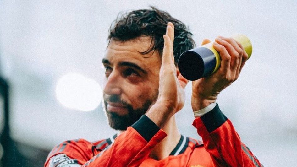 فروش بزرگ در راه؟ کاپیتان منچستریونایتد در سال آخر قرارداد