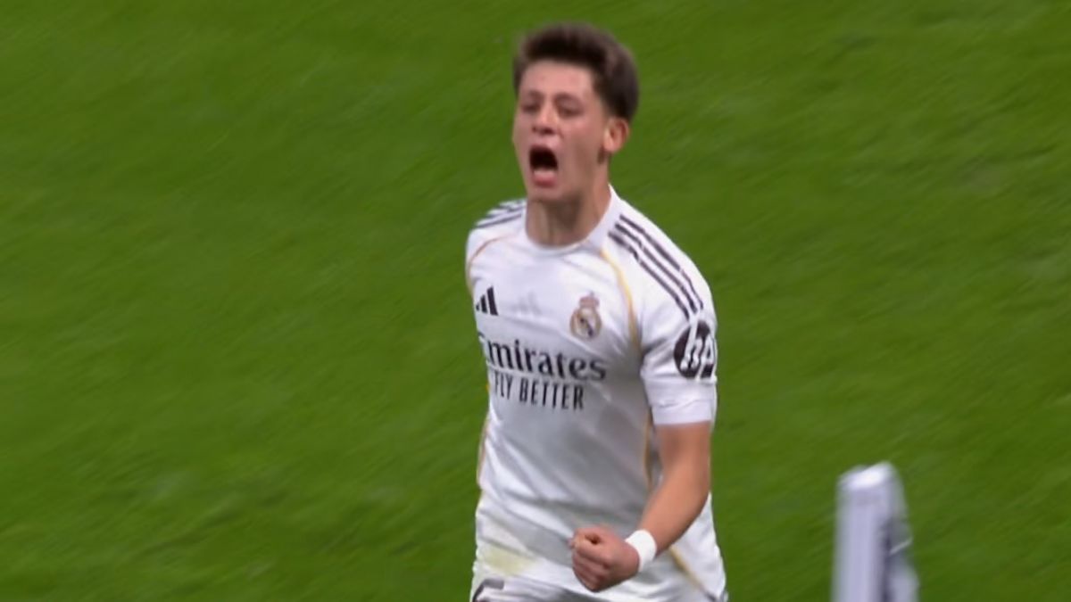 گل دوم رئال مادرید به بنفیکا به دلیل آفساید مردود اعلام شد