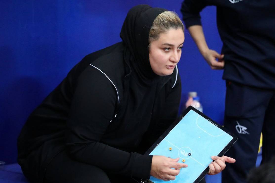 خشم مربی زنان دائمی پناه بعد از شب پرحاشیه؛ داوران اسیر اسم استقلال شدند