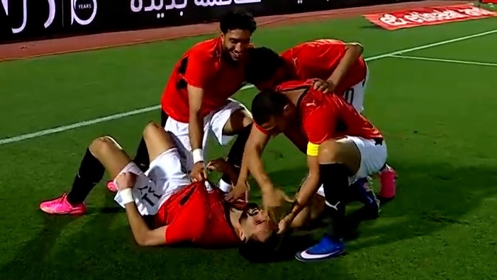 گل اول مصر به روسیه (مصطفی زیکو)