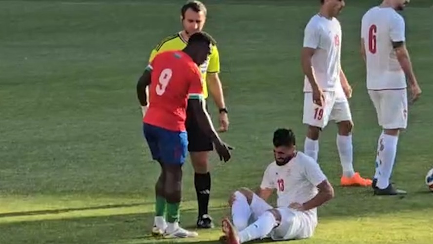 خطای سنگین روی حسین کنعانی در جریان بازی با گامبیا