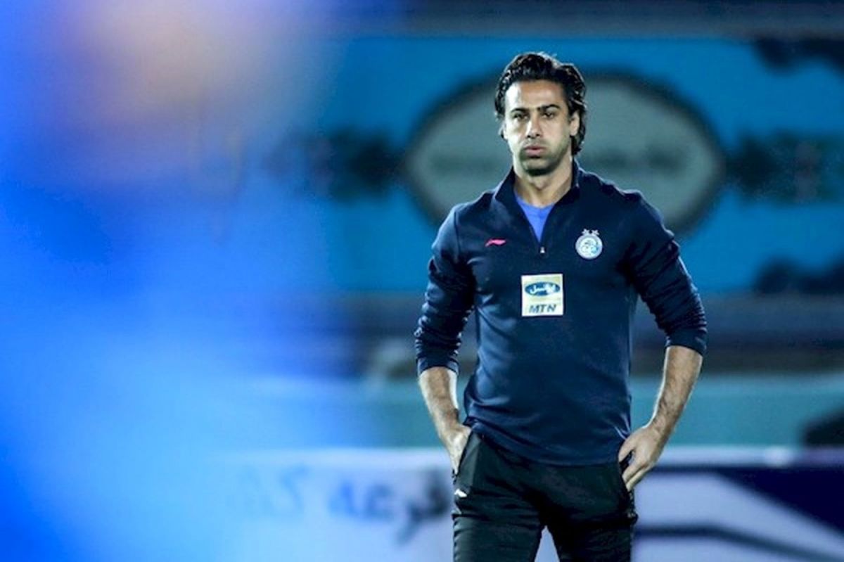 فرهاد مجیدی فعلا گزینه استقلال نیست!