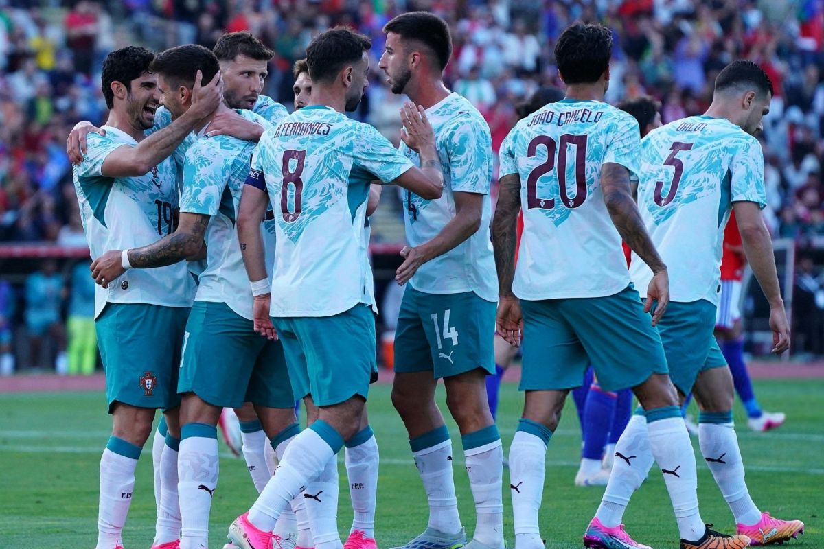 پرتغال 2-1 شیلی؛ برتری شاگردان مارتینز در شب حضور یک نیمه‌ای رونالدو