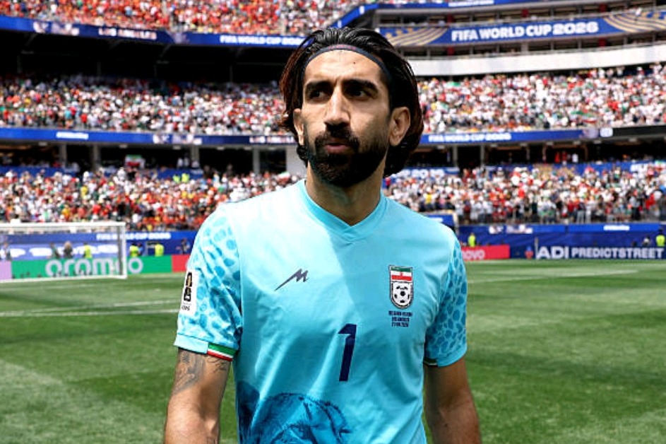 بیرو در فضای مجازی؛ تنگه هرمز بسته شد! (عکس)