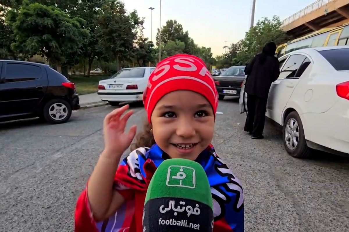 هوادار خردسال نساجی: نساجی همین الان قهرمان میشه