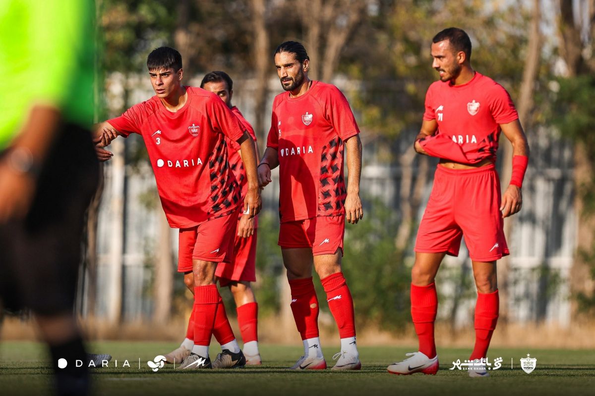 رونمایی از اولین ترکیب رسمی تارتار در پرسپولیس!