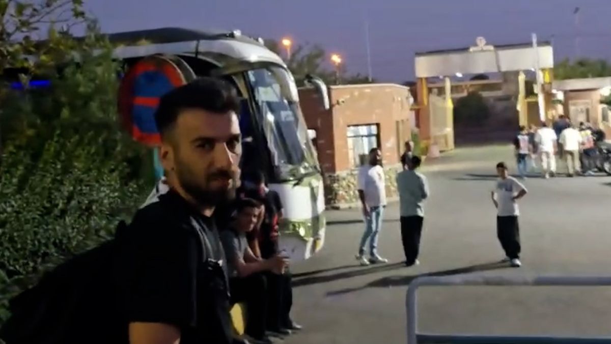هادی حبیبی نژاد بازیکن جدید تراکتور هم حاضر به مصاحبه نشد