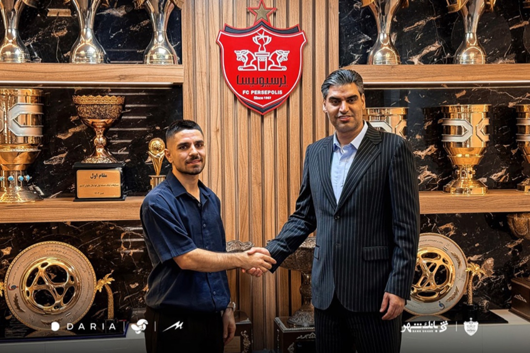 رسمی؛ تمدید قرارداد محمد عمری با پرسپولس