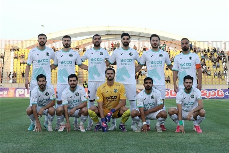 پیکان رکورددار بیشترین رفت و برگشت بین لیگ برتر و لیگ یک