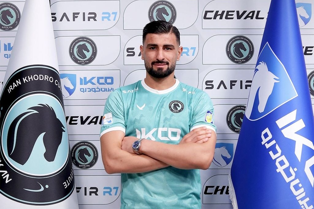 دروازه‌بان اسبق پرسپولیس، پیکانی شد