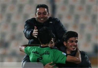 قربانعلیپور آقای تاج به داد جوانان ما برسید