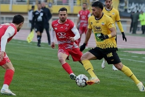 پرسپولیس - سپاهان در قزوین