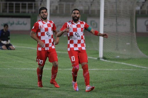 گلزنی فشنگچی برای بدل پرسپولیس عکس