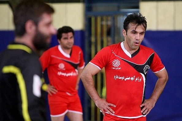 انتظاری مس نوین دنبال تجربهاندوزی بود گل نزدن مهاجمان پرسپولیس بد است