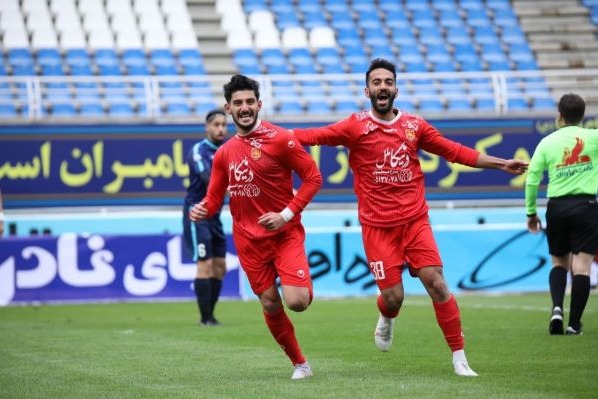 بایرامی در گفت و گو با فوتبالی مهدی رحمتی افتخار فوتبال ایران است
