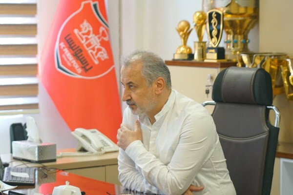 درویش باید کارت زرد بیرانوند را در گینس ثبت کرد مالیات رادوشوویچ ۱۱ میلیارد برای باشگاه هزینه داشت