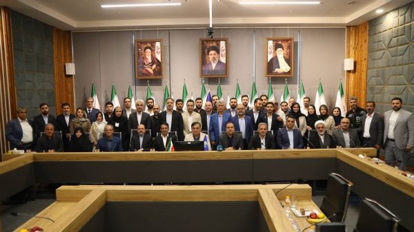 معارفه اعضای هیات مدیره استقلال؛ باز هم خبری از انتخاب مدیرعامل نبود