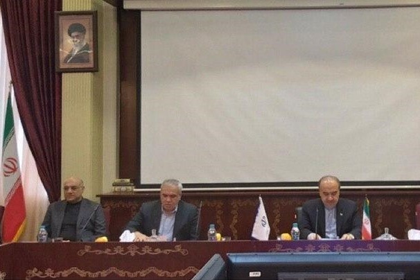 استقلال زیر بار بدهی سنگین، گزینهها مدیر عامل آبیها نمی شوند