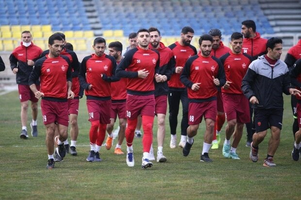 چالشهای درویش در اولین ماه؛ تلاش دو بازیکن پرسپولیس برای فسخ یکطرفه قرارداد در زمستان