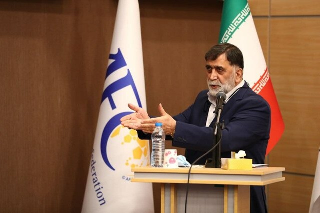 آجورلو دیگر باید روی سکوی آسیا برویم