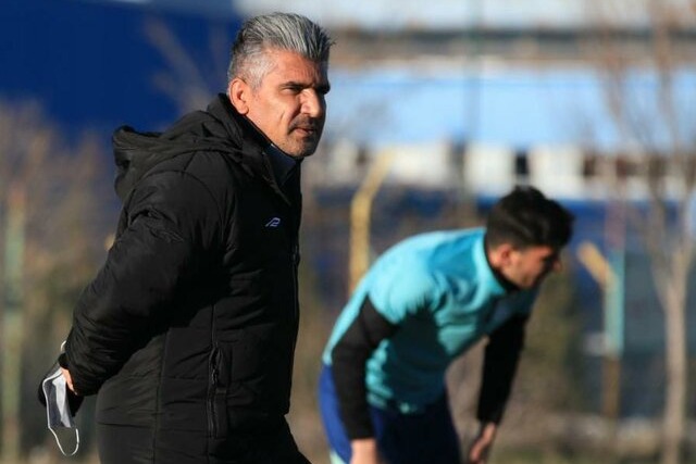 سرمربی موقت آلومینیوم هواداران نگران نباشند هیچ بازیکنی از تیم جدا نخواهد شد