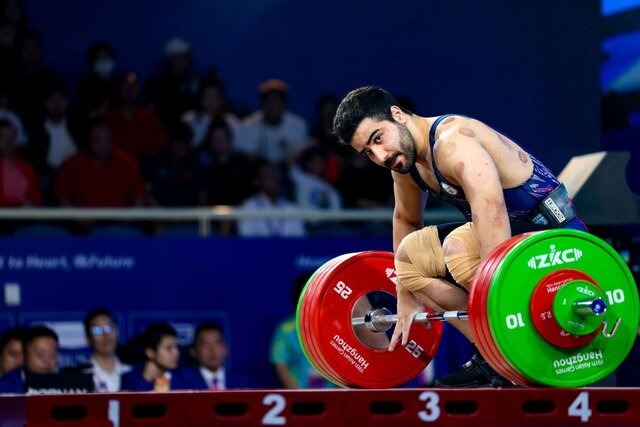 ۱۰ وزنهبردار مرد و زن ایران در ایستگاه پایانی سهمیه المپیک